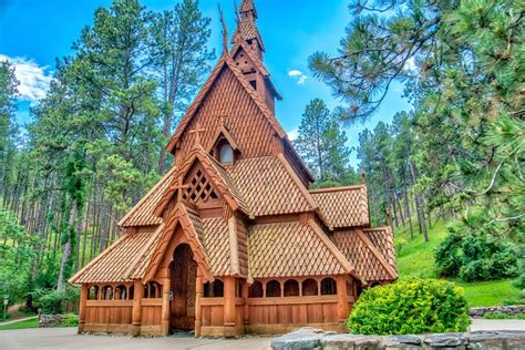 attractions near rapid city sd.